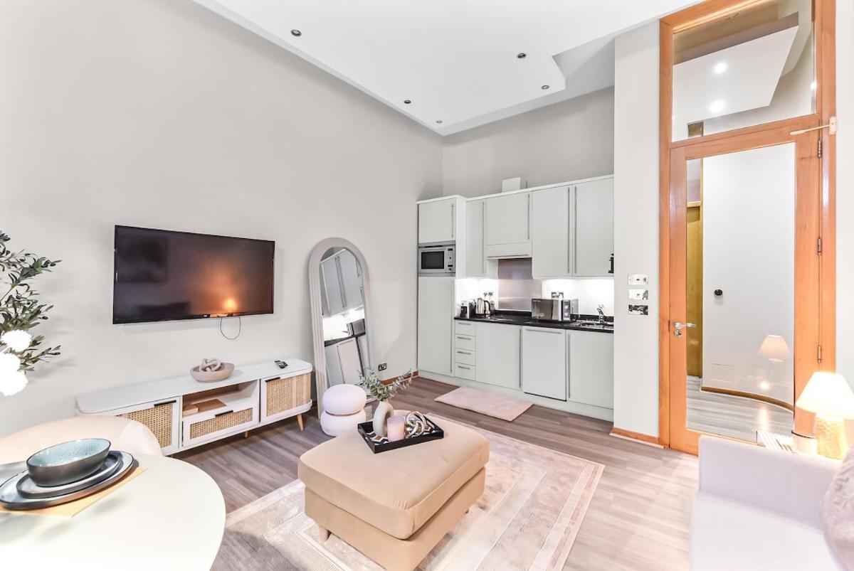 Lux Sleep 4 Flat In Earls Court Appartamento